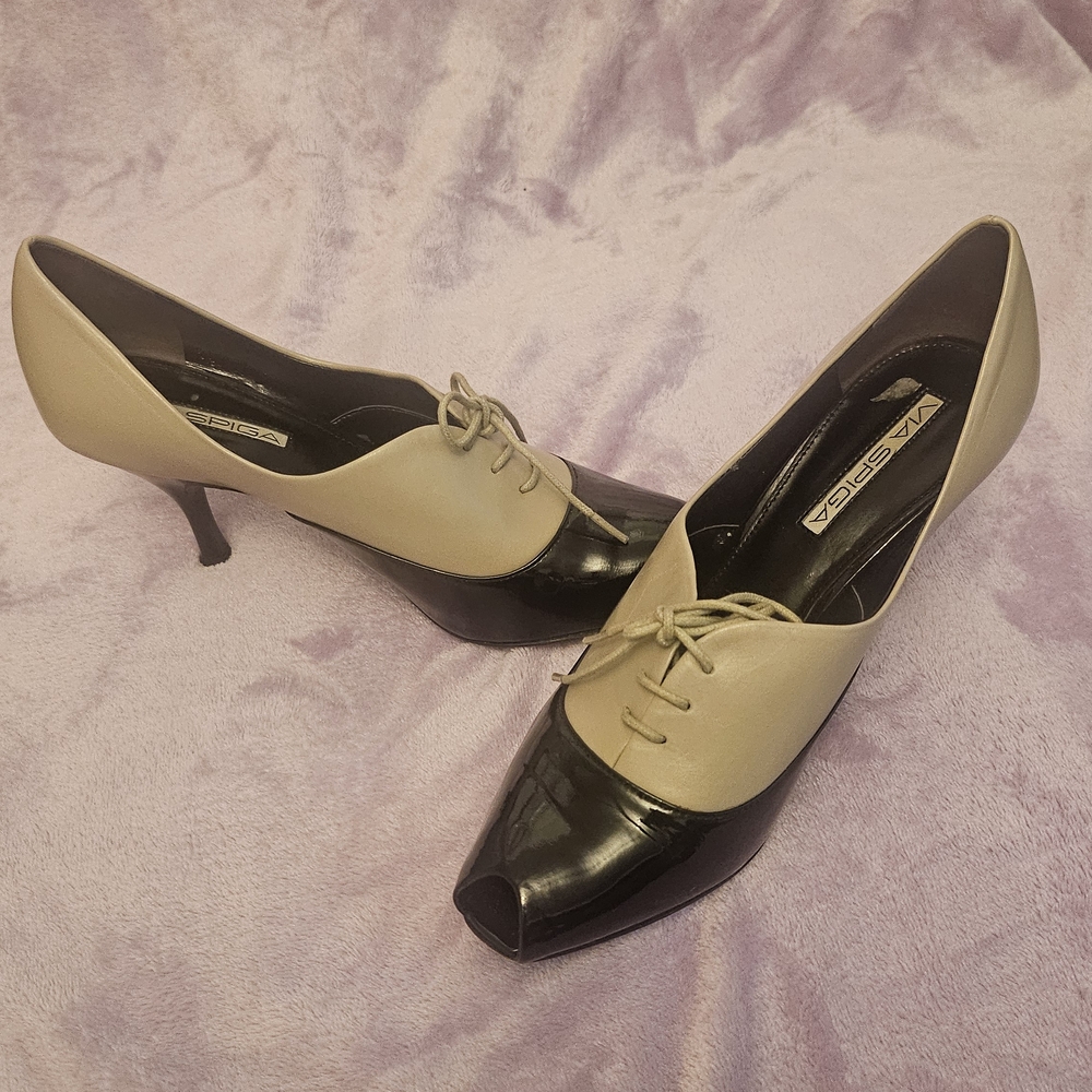Via Spiga Black and Cream Lace-Up Heels
